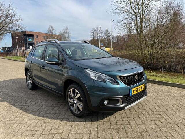 Peugeot 2008 1.2 Turbo ALLURE -Climate-Cruise Control