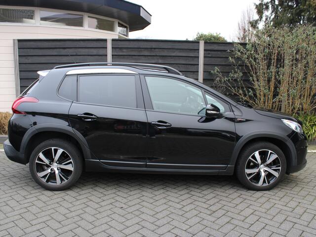Peugeot 2008 1.2 PureTech GT-Line 110PK EAT6 Automaat Panoramadak, Camera Achter, Parkeerhulp achter, Lichtmetalen velgen
