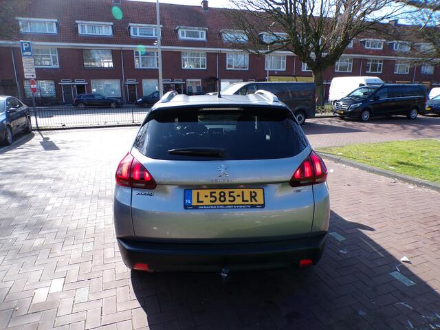 Peugeot 2008 1.2 PureTech Allure NAVI TELEFOON CRUISECONTROL TREKHAAK......
