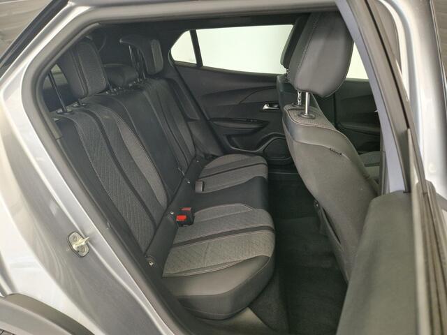 Peugeot 2008 1.2 PureTech 130 Allure Automaat | Cruise Control | 360 Camera | Climate Control