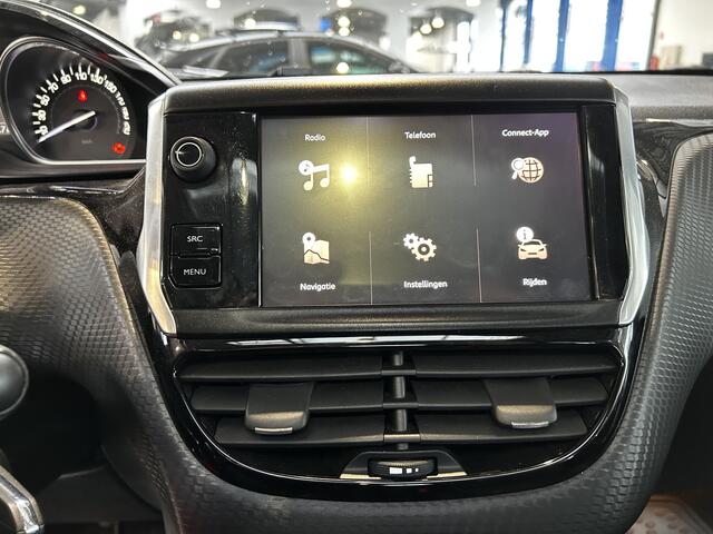 Peugeot 2008 1.2 PureTech 110 pk Allure | Pano | Half leer | Clima | Cruise | 4 seiz banden | Parkeersensoren