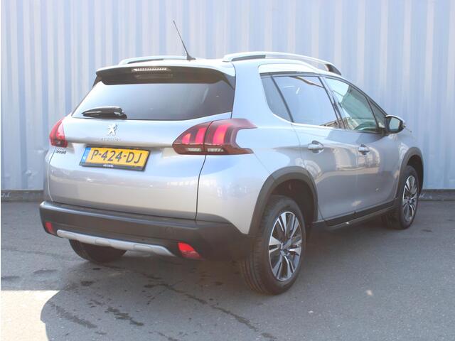Peugeot 2008 1.2 PureTech GT-Line 130PK Navigatie / Stoelverwarming