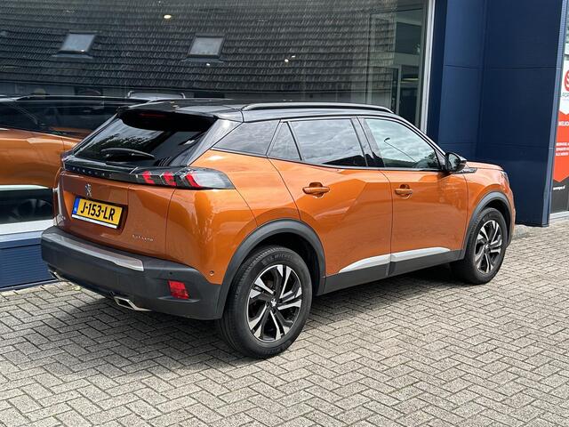 Peugeot 2008 1.2 Turbo 130 PK GT-Line | Navigatie | Climate Control | LED Verlichting | All Season Banden| Stoelverwarming | Parkeersensoren | Camera | Luxe Uitvoering | Zwart Dak |