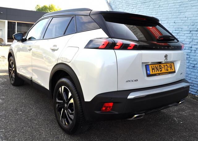 Peugeot 2008 1.2 GT Aut GripC key-less navi LED