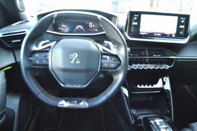 Peugeot 2008 1.2 GT Aut GripC key-less navi LED
