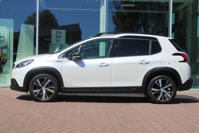 Peugeot 2008 1.2 PureTech 110pk GT-Line Automaat 21.639KM!! - NAVIGATIE