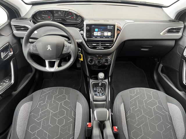 Peugeot 2008 PureTech 110 EAT6 Signature | Automaat | Carplay/Android Auto | Navigatie |