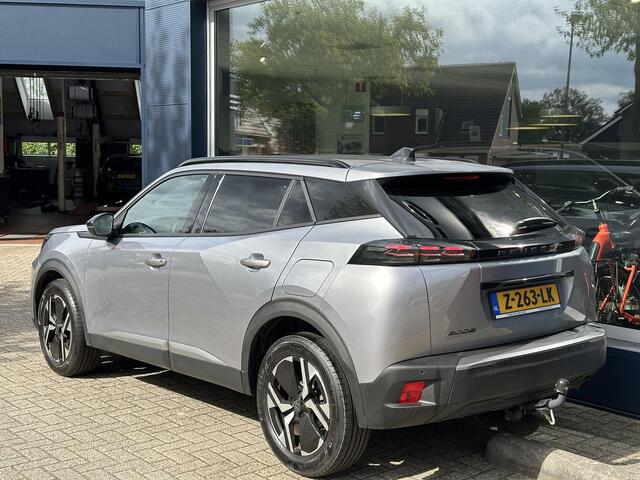 Peugeot 2008 1.2 Turbo 100 PK Allure | 12-2023 Auto ! | Navigatie | Trekhaak 1200 KG | Climate Control | Parkeersensoren | LED Verlichting | Hoge Zitpositie | Dakrails | Cruise Control | 17" Lichtmetalen Velgen |