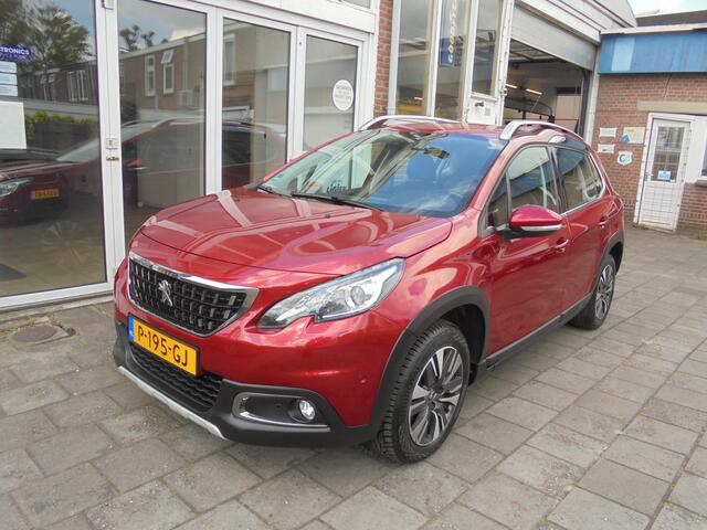Peugeot 2008 1.2 PureTech Allure Automaat, Cruise Controle, Airco, Navigatie, Trekhaak, Achteruitrijhulp