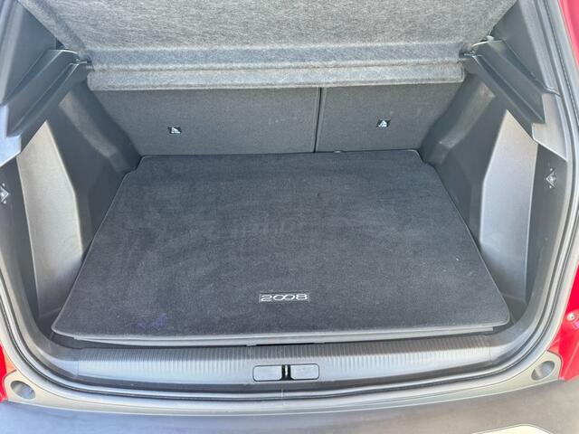 Peugeot 2008 1.2 PURETECH GT- incl 12 Maanden BOVAG garantie