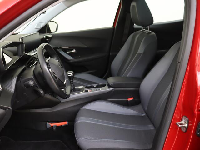 Peugeot 2008 1.2 PureTech Allure | Panoramadak | Stoelverwarming | Adaptive Cruise Control Pack Connect