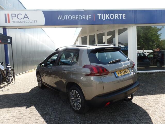 Peugeot 2008 1.2 PureT. Blue Lion
