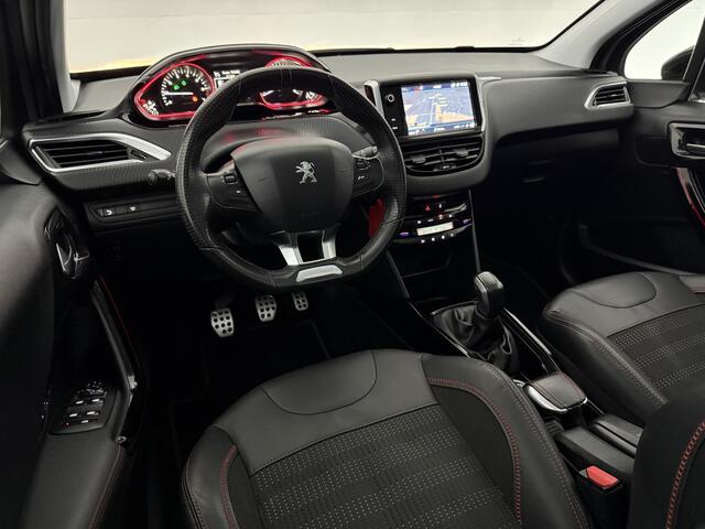 Peugeot 2008 1.2 110PK PureTech GT-Line Sfeerverl. Camera Carplay LED Pano Trekhaak Clima Cruise Navi PDC 17''LMV