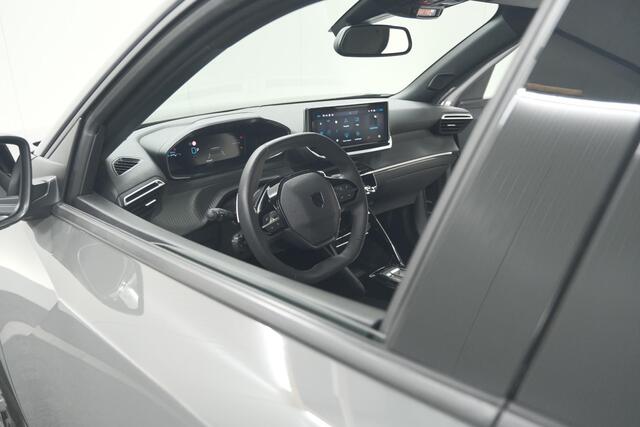 Peugeot 2008 Hybrid 136 e-DCS6 Allure | 360 Camera | Navigatie | Adaptieve Cruise Control | Dodehoekdetectie