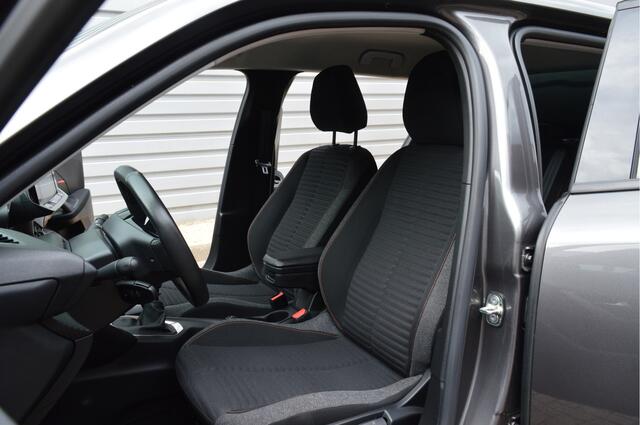 Peugeot 2008 1.2 PureTech Blue Lease Active O.a; Clima, Afn. Haak, Camera, DAB, Navi, Etc. All-in prijs!