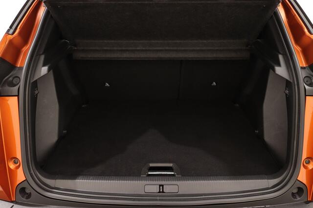 Peugeot 2008 1.2 PURETECH 130PK ALLURE EAT8 | Navi | Camera | Clima | Cruise