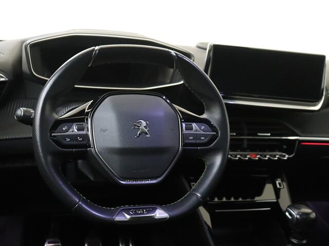 Peugeot 2008 1.2 PureTech GT Pack FOCAL + ALCANTARA + OPEN DAK !!
