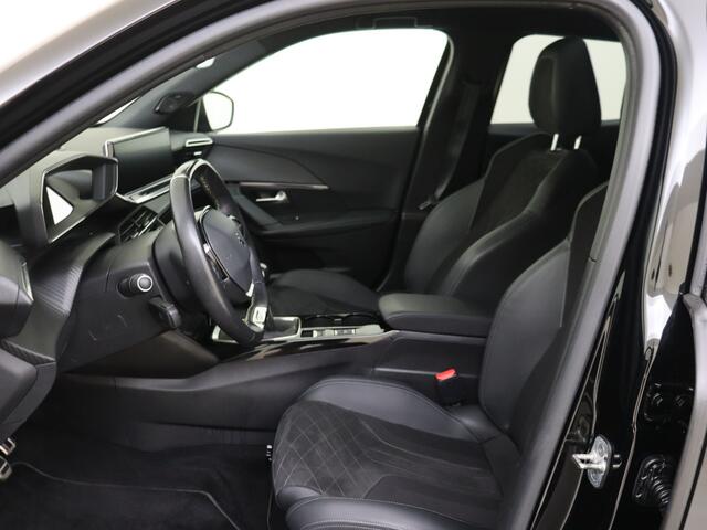 Peugeot 2008 1.2 PureTech GT Pack FOCAL + ALCANTARA + OPEN DAK !!