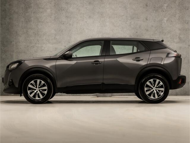 Peugeot 2008 1.2 PureTech Sport (APPLE CARPLAY, GROOT NAVI, 360 CAMERA, STOELVERWARMING, LANE ASSIST, SPORTSTOELEN, LED KOPLAMPEN, CRUISE, NIEUWE APK, NIEUWSTAAT)