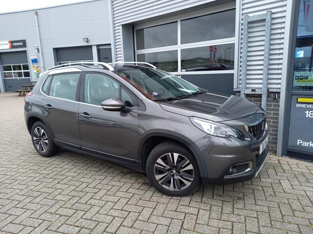 Peugeot 2008 1.2 PureTech Allure AUTOMAAT - PANO - CAMERA - TREKHAAK - CLIMA - CRUISE