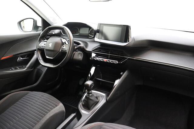 Peugeot 2008 1.2 PureTech Active 100PK | Automatische Verlichting | parkeersensoren Achter | Cruise Control | Apple Carplay & Android Auto | Airco