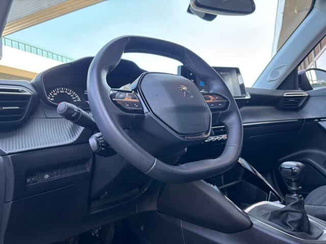 Peugeot 2008 1.2 PURE TECH ACTIVE AIRCO NAVI CRUISE.