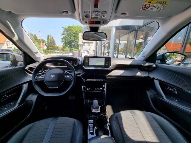 Peugeot 2008 1.2i Allure Pack Automaat | 131pk | Dealer onderhouden | Topstaat! | Incl. BTW