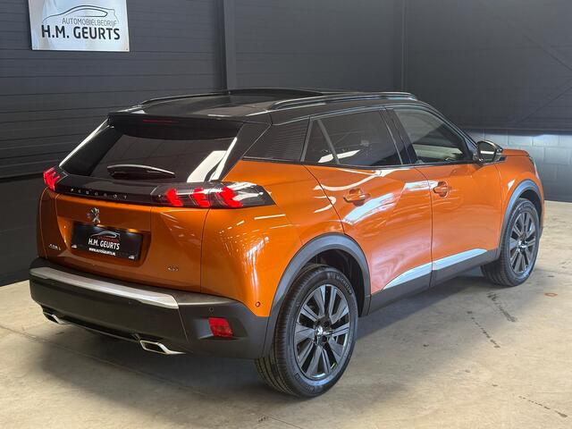 Peugeot 2008 1.2 GT Pack Automaat Pano Alcantara 360Cam Navi 18inch 155PK!