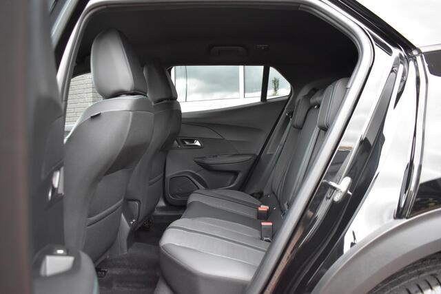 Peugeot 2008 1.2 PureTech 130PK Allure Pack | Carplay | Camera | Incl. garantie