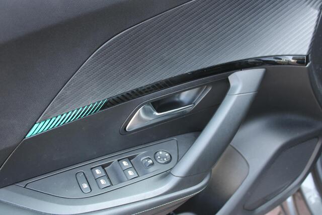 Peugeot 2008 1.2 PureTech 130pk Allure Pack