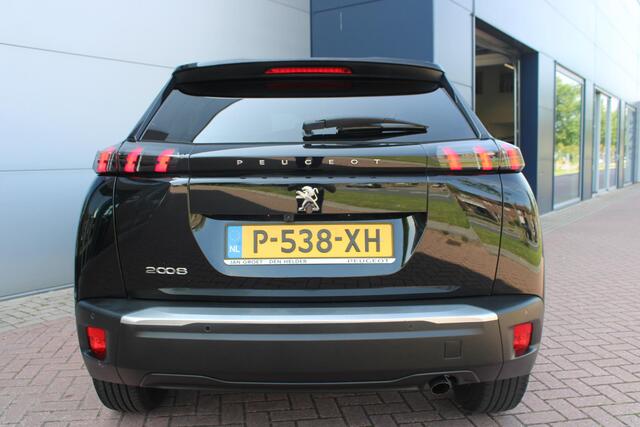 Peugeot 2008 1.2 PureTech Allure Pack slechts 18.529 KM!