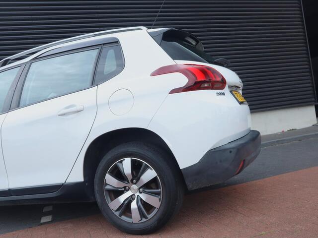 Peugeot 2008 1.2 PureTech Blue Lion | Airco | Cruise | Navi Full Map | PDC | Carplay |