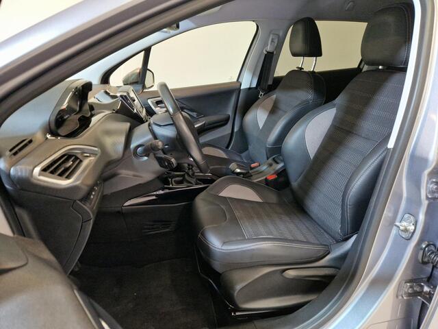 Peugeot 2008 1.2 PureTech Allure 130 PK | Trekhaak | Navigatie | Cruise Control | Apple Carplay/Android Auto