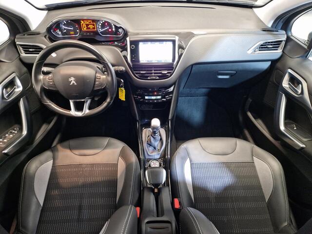 Peugeot 2008 1.2 PureTech Allure 130 PK | Trekhaak | Navigatie | Cruise Control | Apple Carplay/Android Auto