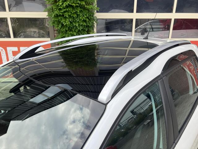 Peugeot 2008 1.2 PureTech Blue Lion | Trekhaak | Panoramadak | Navi | CarPlay | 02-2025 motorrevisie gehad! |