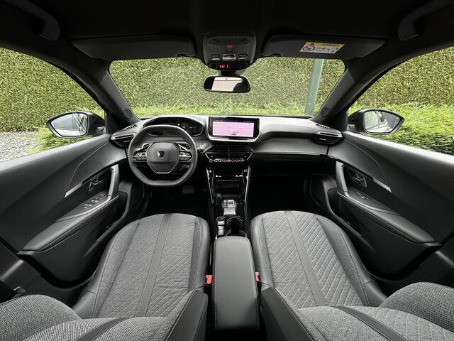 Peugeot 2008 1.2 PureTech 130pk Automaat Allure l ACC l CAMERA l DIGI-DASH l ECC l LED l NAVI l 18.000km