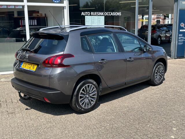 Peugeot 2008 1.2 PURETECH ACTIVE AUTOM TREKH