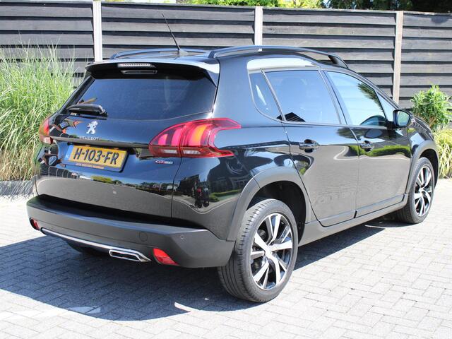 Peugeot 2008 GT-Line 1.2 PureTech 110PK EAT6 Automaat Panoramadak, Camera Achter, Parkeerhulp achter, Lichtmetalen velgen
