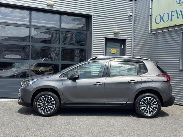Peugeot 2008 1.2 PureTech Active Airco Cruise-Control CarPlay