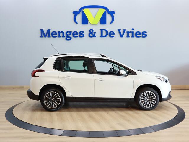 Peugeot 2008 1.2 PureTech Blue Lion Nieuwe DistributieRiem Airco | Apple Carplay | Cruise Control | Trekhaak | Navigatie | Isofix | NAP