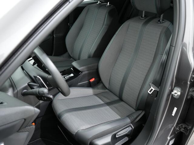 Peugeot 2008 1.2 PURETECH 130PK ALLURE EAT8 | Trekhaak | Carplay | Clima