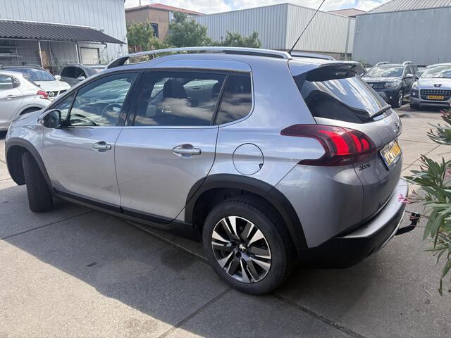 Peugeot 2008 1.2 PureTech Allure