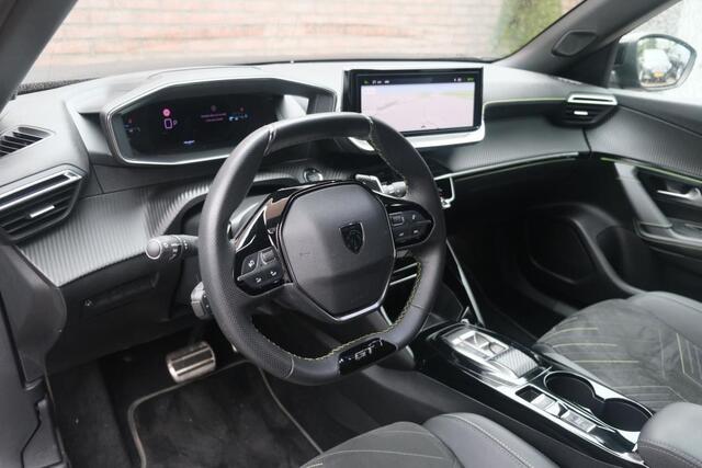 Peugeot 2008 1.2 PureTech 130pk EAT8 GT Pack | Navi | App Connect | Adaptive Cruise | Keyless | Alcantara | Camera | PDC