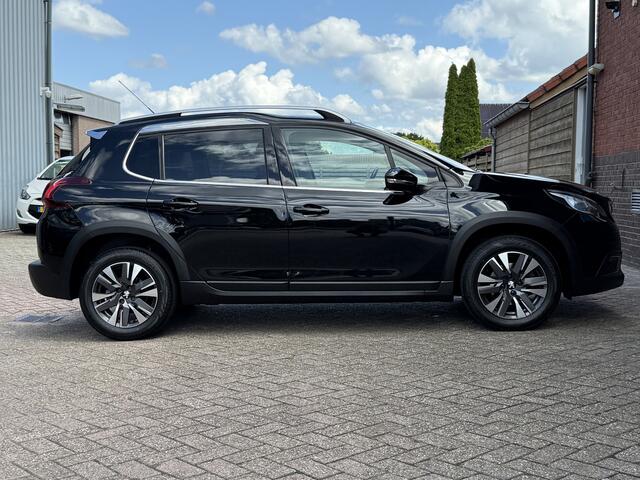 Peugeot 2008 1.2 PureTech GT-Line | AUTOMAAT | TREKHAAK | NAVI | CAMERA |