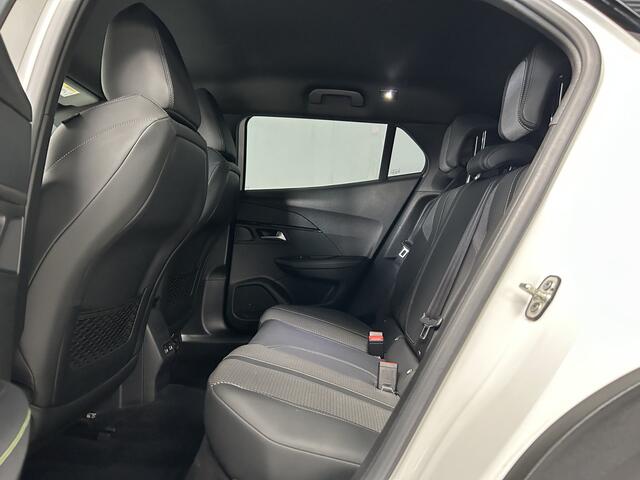 Peugeot 2008 1.2 PureTech GT-Line Trekhaak|Navi|Camera|Cruise