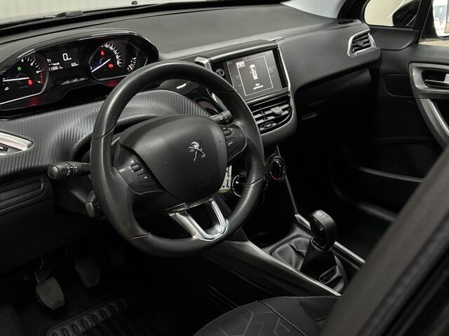 Peugeot 2008 1.2 PureTech Blue Lion/ D-Riem Verv. 87.000KM!/ Pano-Dak!/ Trekhaak/ DAB+/ Apple+Android/ Airco/ Navi/ Cruise/ Bluetooth/ Multi.LEDER.Stuur/ Elek.Pakket/ Isofix/ PDC Achter.