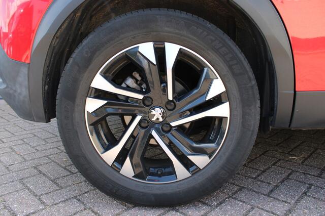Peugeot 2008 1.2 PureTech GT-Line | Trekhaak | Panoramadak | Adaptive