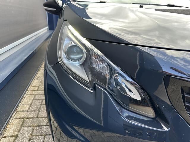 Peugeot 2008 1.2 Turbo 110 PK GT-Line Automaat | Full Map Navigatie | Parkeersensoren | Apple Carplay | Grip Control met 4-Seizoen Banden | Connect SOS | Trekhaak | Climate Control |