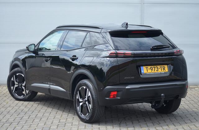 Peugeot 2008 1.2 PURETECH 100 ALLURE | HOGE ZIT | TREKHAAK | DODEHOEK ASSISTENT | ADAPTIEF CRUISE | 360 CAMERA | ALL IN RIJKLAARPRIJS