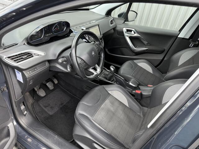 Peugeot 2008 1.2 PureTech Allure 77Dkm.NAP, Leer, Clima, Navi, CC, PDC, Carplay, LM, nw. APK - Inruil Mogelijk -